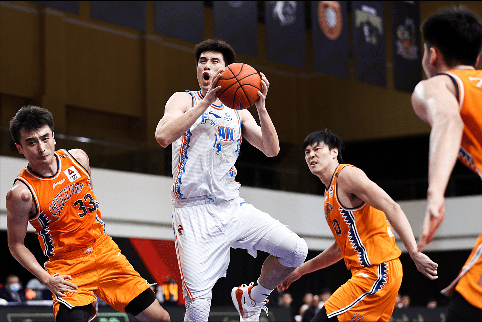 海南男篮豪取胜利,展示决心(海南篮球球星) 海南男篮豪取胜利,展示决心(海南篮球球星)